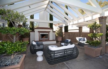 Refreshing spa & pool lounge